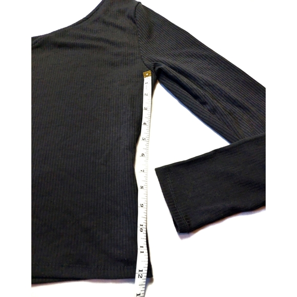 NWOT Melrose and Market Top Size M Black - Picture 5 of 7